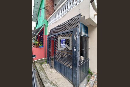 Fachada de casa para alugar com 2 quartos, 100m² em Jardim Ana Maria, São Paulo