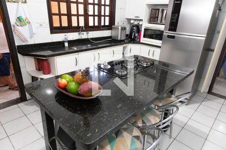 Cozinha de casa à venda com 3 quartos, 183m² em Gopouva, Guarulhos