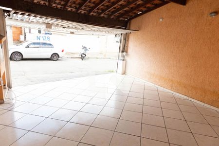 Garagem de casa à venda com 3 quartos, 183m² em Gopouva, Guarulhos
