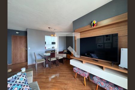Sala de apartamento à venda com 2 quartos, 67m² em Parque das Nações, Santo André