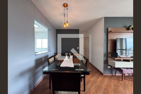 Sala de apartamento à venda com 2 quartos, 67m² em Parque das Nações, Santo André