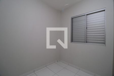 Quarto 1 de apartamento para alugar com 3 quartos, 73m² em Chácaras Tubalina E Quartel, Uberlândia