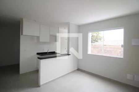 Sala/Cozinha de apartamento para alugar com 2 quartos, 50m² em Parque Mandaqui, São Paulo