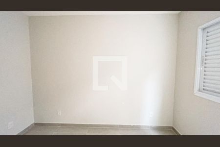 Quarto 2 de apartamento para alugar com 2 quartos, 50m² em Parque Mandaqui, São Paulo