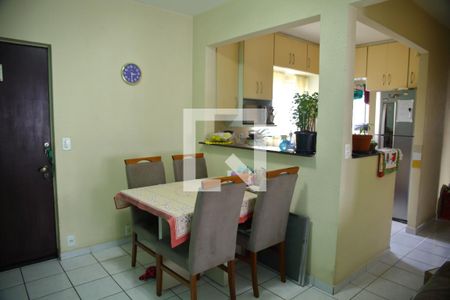 Sala de apartamento à venda com 2 quartos, 56m² em Santa Terezinha, São Bernardo do Campo