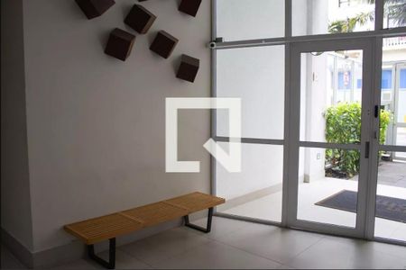 Hall de entrada de kitnet/studio para alugar com 1 quarto, 35m² em Centro Histórico de São Paulo, São Paulo