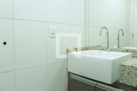 Banheiro de kitnet/studio para alugar com 1 quarto, 35m² em Centro Histórico de São Paulo, São Paulo