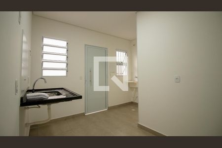 Studio de kitnet/studio para alugar com 1 quarto, 30m² em Parque Luis Mucciolo, São Paulo
