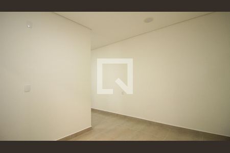 Studio de kitnet/studio para alugar com 1 quarto, 30m² em Parque Luis Mucciolo, São Paulo