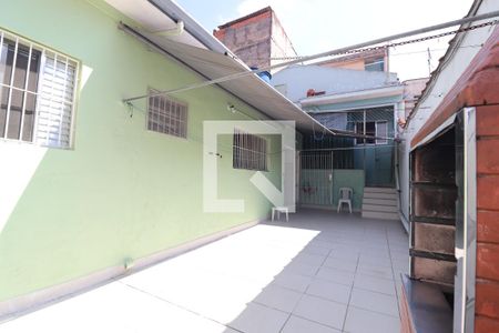 Quintal de casa à venda com 4 quartos, 240m² em Vila Camilópolis, Santo André