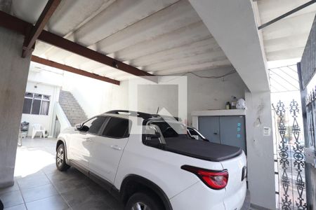 Garagem de casa à venda com 4 quartos, 240m² em Vila Camilópolis, Santo André