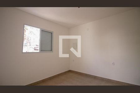 Quarto de apartamento para alugar com 1 quarto, 35m² em Parque Luis Mucciolo, São Paulo