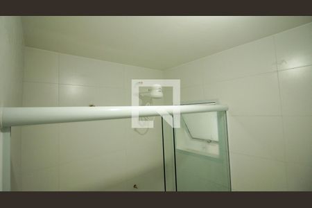Banheiro de apartamento para alugar com 1 quarto, 35m² em Parque Luis Mucciolo, São Paulo