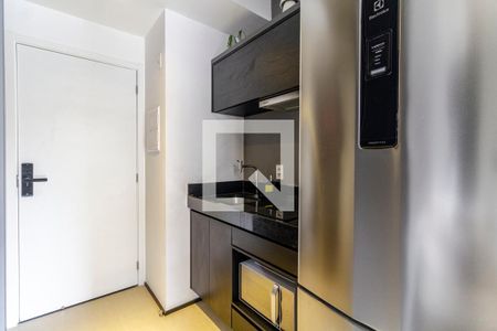 Cozinha de kitnet/studio para alugar com 1 quarto, 23m² em Cerqueira César, São Paulo