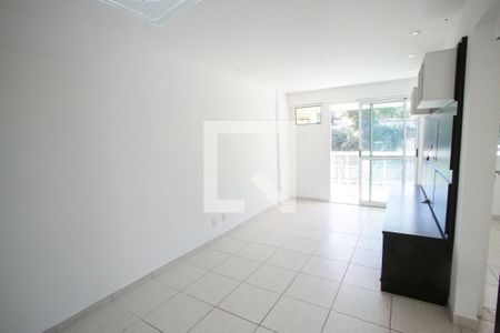 Sala de apartamento à venda com 2 quartos, 70m² em Freguesia (jacarepaguá), Rio de Janeiro