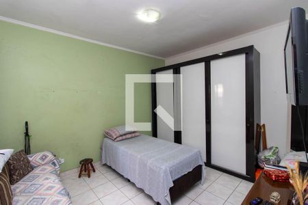 Quarto 1 de casa para alugar com 2 quartos, 220m² em Vila Maria Alta, São Paulo