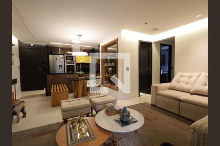 Sala de apartamento à venda com 2 quartos, 70m² em Vila Suzana, São Paulo