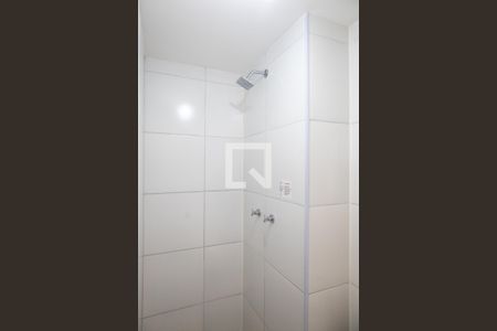 Banheiro de apartamento à venda com 2 quartos, 35m² em Usina Piratininga, São Paulo