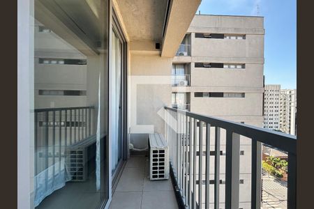 Varanda de kitnet/studio à venda com 1 quarto, 25m² em Indianópolis, São Paulo