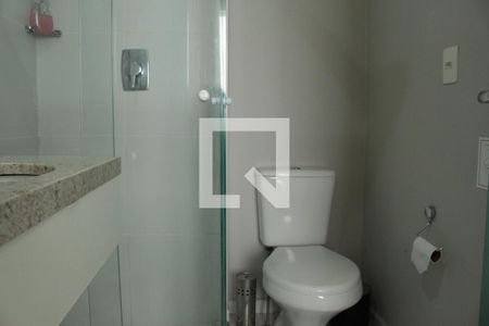 Banheiro de kitnet/studio para alugar com 1 quarto, 33m² em Centro Histórico de São Paulo, São Paulo