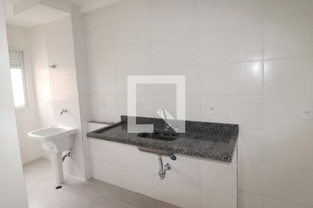 Sala / Cozinha de apartamento à venda com 2 quartos, 55m² em Vila Pita, São Paulo