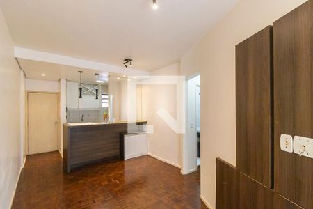 Sala de apartamento para alugar com 1 quarto, 58m² em Centro, Campinas