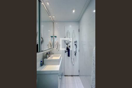 Banheiro da Suíte de apartamento à venda com 2 quartos, 75m² em Jardim Japao, São Paulo