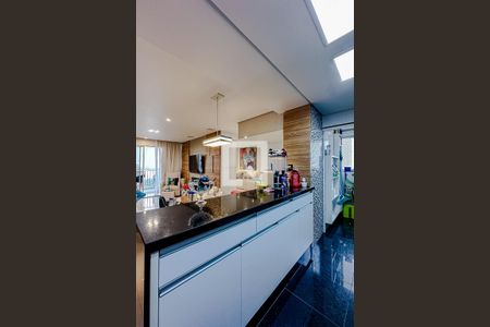 Cozinha de apartamento à venda com 2 quartos, 75m² em Jardim Japao, São Paulo