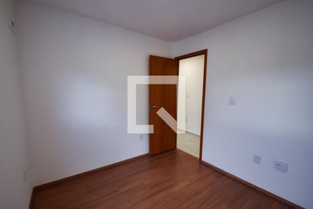 Quarto 2 de apartamento à venda com 2 quartos, 42m² em Del Castilho, Rio de Janeiro