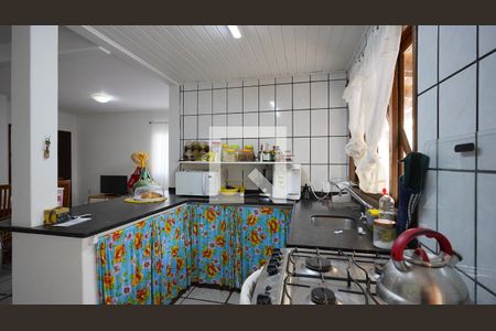 Cozinha de casa para alugar com 4 quartos, 210m² em Rio Tavares, Florianópolis