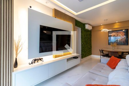 Sala de Estar de apartamento à venda com 2 quartos, 69m² em Santa Teresinha, São Paulo