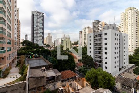 Varanda da Sala - Vista de apartamento à venda com 2 quartos, 69m² em Santa Teresinha, São Paulo