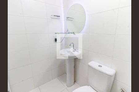 Banheiro de apartamento para alugar com 1 quarto, 25m² em Brás, São Paulo