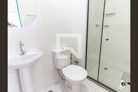 Banheiro de apartamento para alugar com 1 quarto, 25m² em Brás, São Paulo