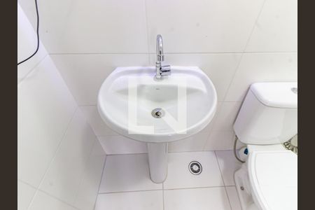 Banheiro de apartamento para alugar com 1 quarto, 25m² em Brás, São Paulo