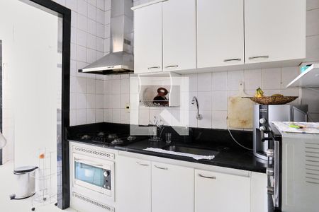 Cozinha de apartamento à venda com 3 quartos, 180m² em Renascença, Belo Horizonte
