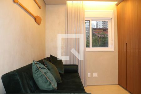 Quarto 1 de apartamento para alugar com 2 quartos, 79m² em Alto de Pinheiros, São Paulo