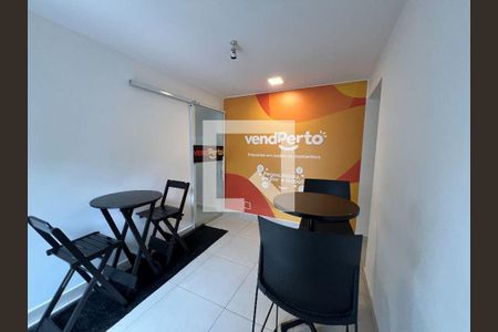 Apartamento à venda com 2 quartos, 55m² em Lapa, São Paulo