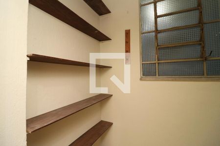 Armário - Sala de apartamento para alugar com 2 quartos, 110m² em Tauá, Rio de Janeiro