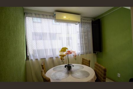 Sala de apartamento para alugar com 3 quartos, 110m² em Recreio dos Bandeirantes, Rio de Janeiro