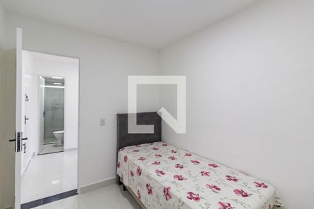 Quarto 2 de apartamento à venda com 2 quartos, 43m² em Vila Taquari, São Paulo