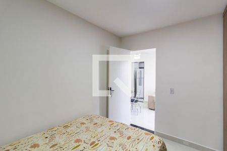 Quarto 1 de apartamento à venda com 2 quartos, 43m² em Vila Taquari, São Paulo