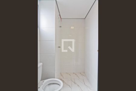 Banheiro de kitnet/studio para alugar com 1 quarto, 26m² em Imirim, São Paulo