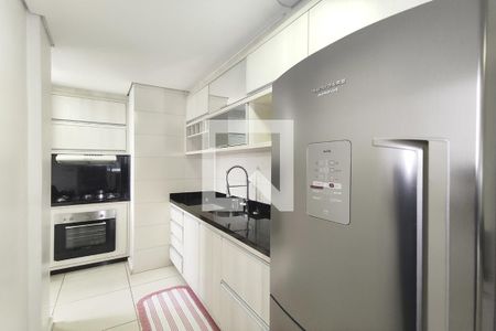 Cozinha de apartamento para alugar com 3 quartos, 58m² em Scharlau, São Leopoldo