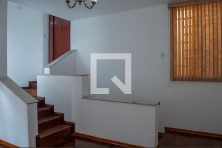 Sala de casa para alugar com 2 quartos, 180m² em Centro, Sorocaba