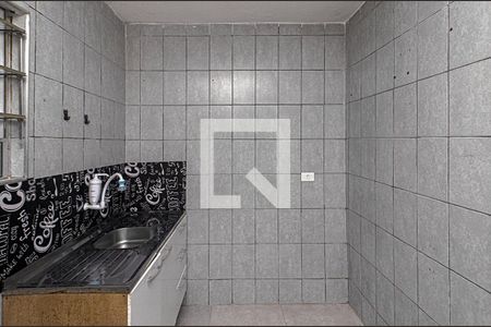 Cozinha de casa para alugar com 1 quarto, 24m² em Vila Merces, São Paulo