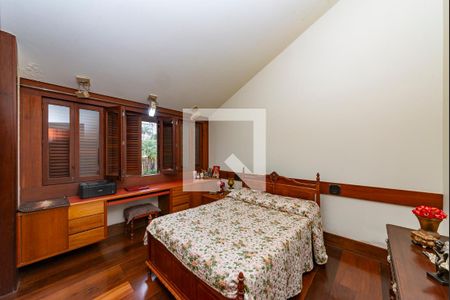 Suíte 2 de casa à venda com 4 quartos, 435m² em Belvedere, Belo Horizonte