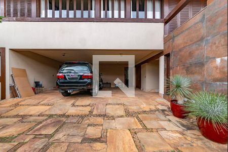 Garagem de casa à venda com 4 quartos, 435m² em Belvedere, Belo Horizonte