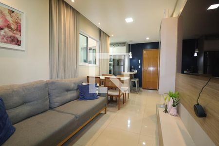 Sala de apartamento à venda com 2 quartos, 51m² em Vila América, Santo André