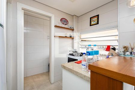 Cozinha de apartamento para alugar com 1 quarto, 40m² em Bela Vista, São Paulo